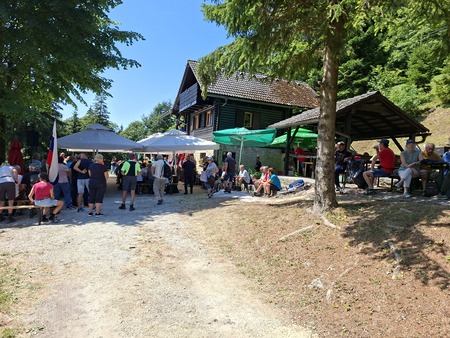 Na Vrheh počastili spomin na ustanovitev Trboveljske partizanske čete