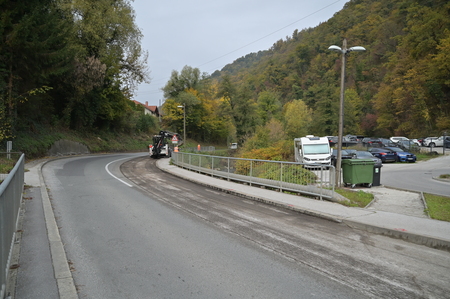 Preplastitev ceste proti Kisovcu