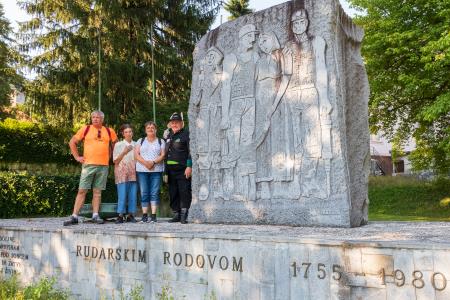 Perkmandelc je povabil v svojo deželo