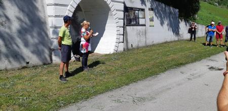 Utrinek z otvoritve poti