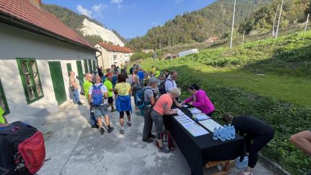 2. Pohod po Poti Srečno