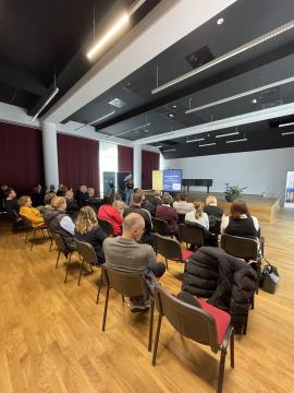 Zaključne predstavitve udeležencev 1. skupine programa PONI Zasavje 2023-2028