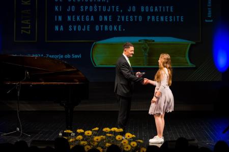 V zlato knjigo Zagorja vpisanih novih 53 imen
