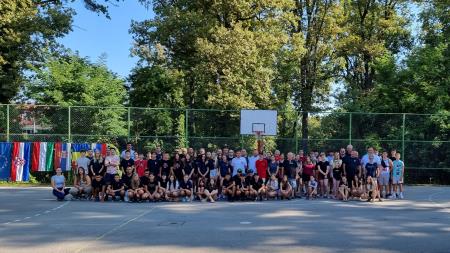 Mladina GZ Zagorje ob Savi na mednarodnem taboru v Orahovici