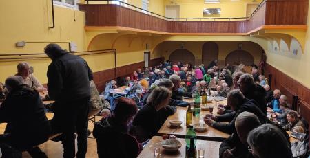 Zagorski častniki na pohodu po poteh soške fronte   