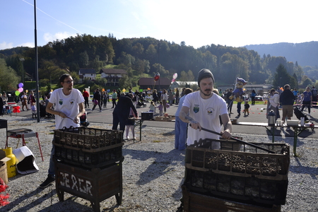 Kostanjev piknik v Evroparku