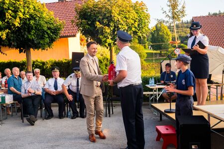 Gasilci iz Šentlamberta imajo novo vozilo