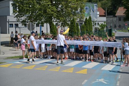 Olimpijski dan na OŠ Toneta Okrogarja
