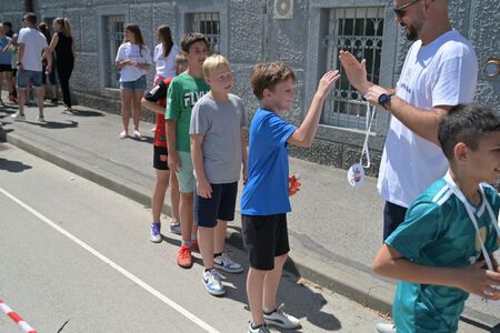 Olimpijski dan na OŠ Toneta Okrogarja