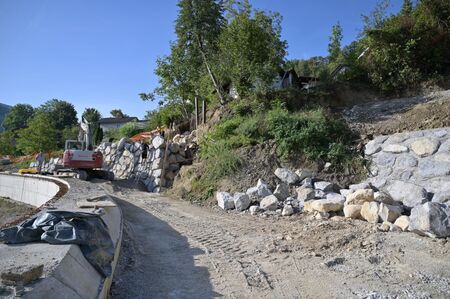 Sanacija plazu poteka po načrtih