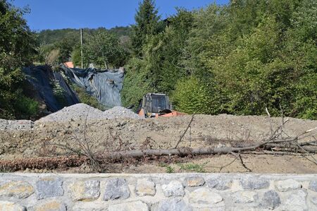 Sanacija plazu poteka po načrtih